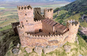 Maqueta arqueologia Castillo Capilla Badajoz Extremadura Baja Edad Media 1